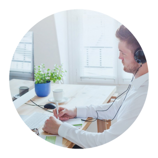 Using Team Training Videos to Maintain Brand Standards Across Real Estate Franchises